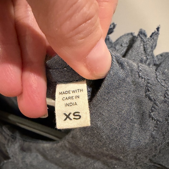 Doen Blue Ruffled Hickory Blouse - Picture 3 of 4